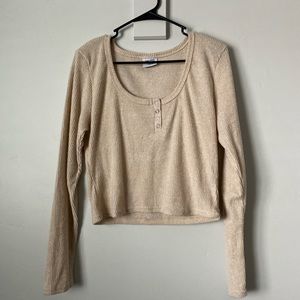 Beige and ribbed rue 21 crop top